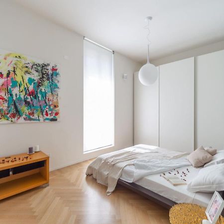 The Best Rent - Spacious Three-Bedroom Apartment With Terrace Milan Luaran gambar